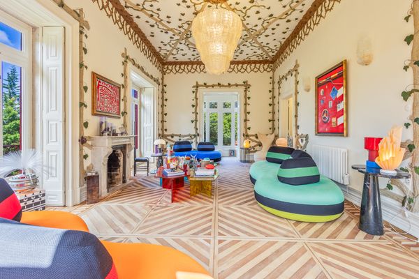 Interior architect Arnaud Cabri-Wiltzer staged and decorated the property.